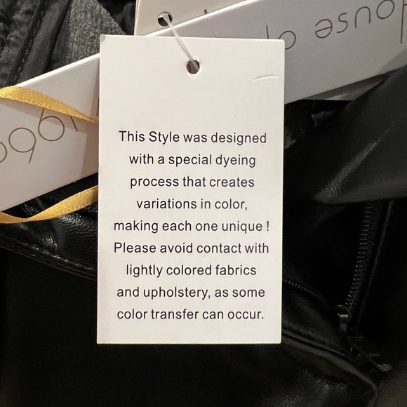 NWT House of Harlow Black Vegan Leather Crop Bra Top and Shorts Set 2 - Picture 15 of 15